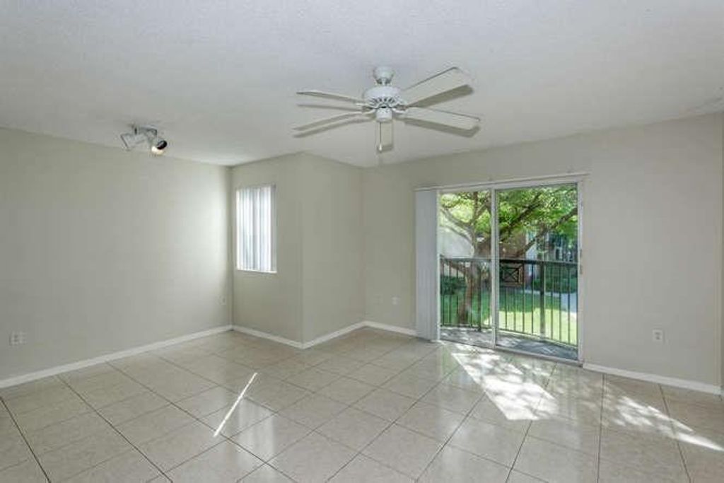 Photo of 4151 N Haverhill Road #1508, West Palm Beach, FL 33417 (MLS # R11169348)