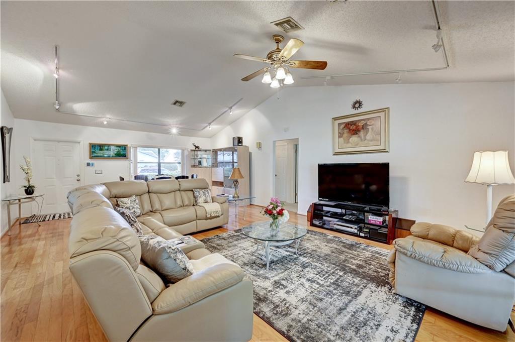 Cypress Run 93-16 B - Residential