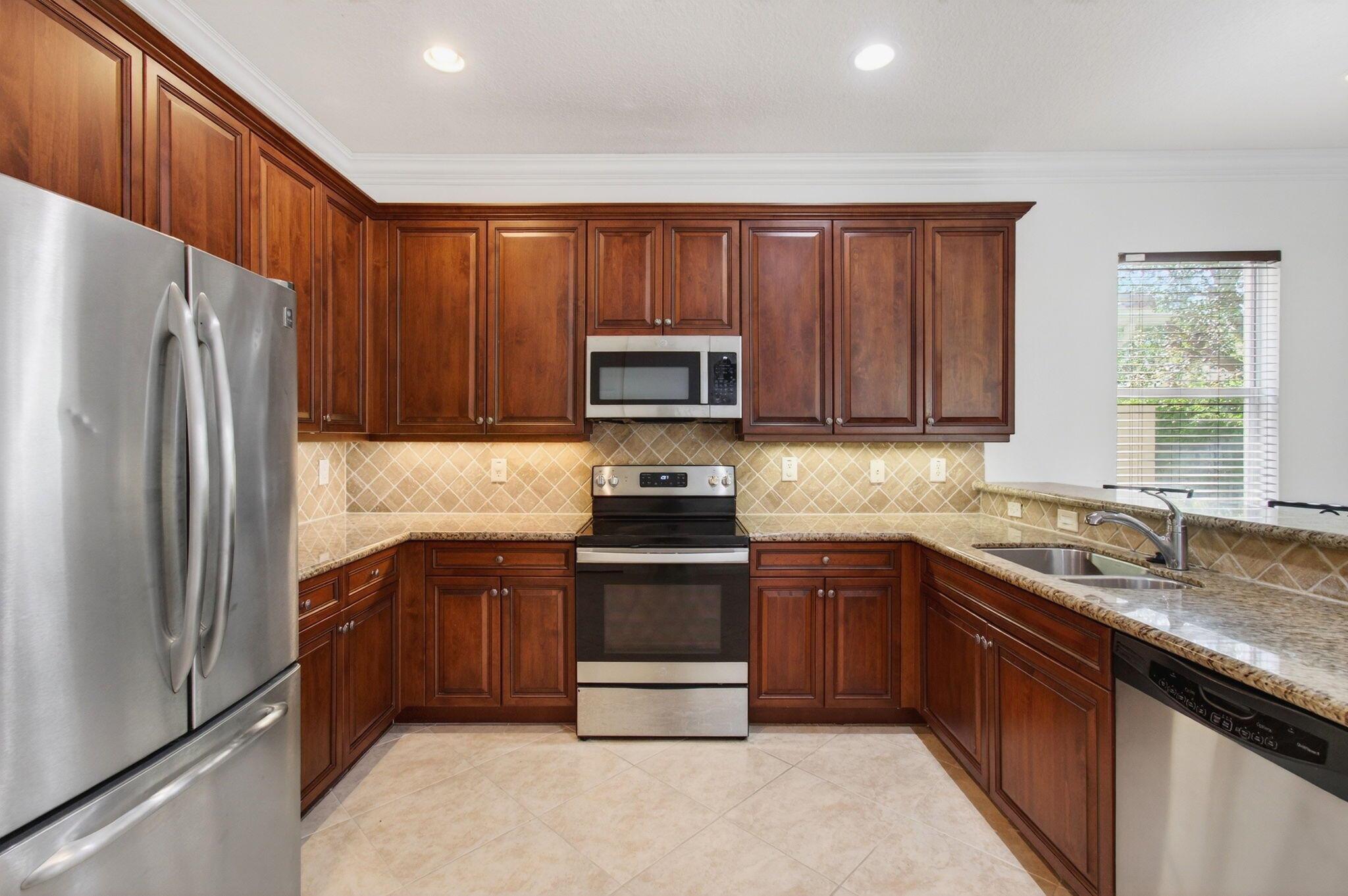 GREYSTONE - Residential Lease