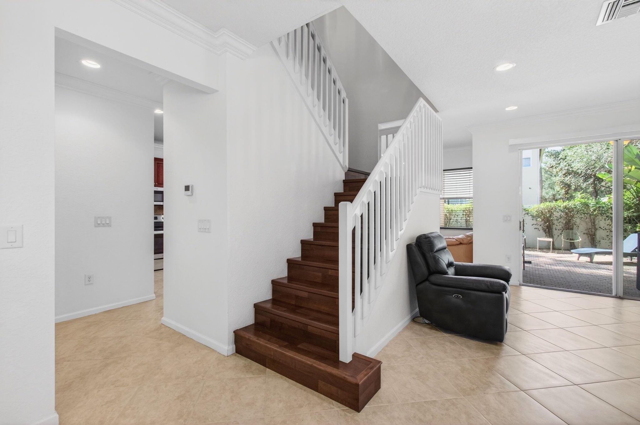 GREYSTONE - Residential Lease