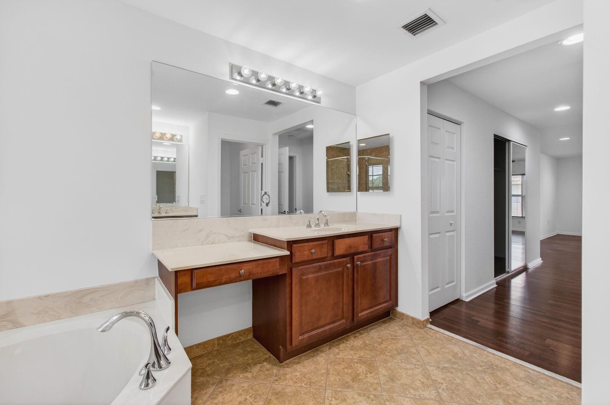 GREYSTONE - Residential Lease