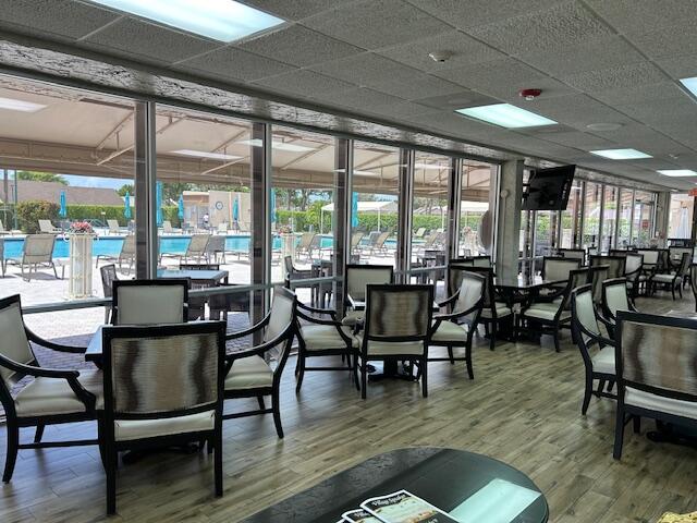 GOLDEN LAKES VILLAGE - Residential