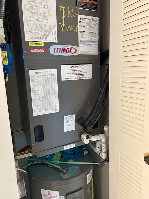 GOLDEN LAKES VILLAGE - Residential