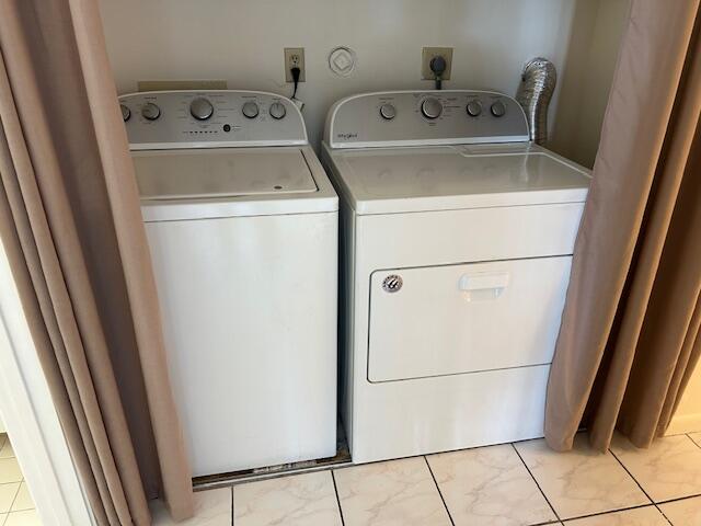 GOLDEN LAKES VILLAGE - Residential