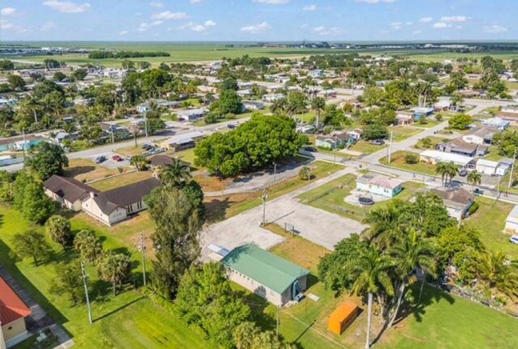 Photo of 224 NW G Avenue, Belle Glade, FL 33430 (MLS # R11096031)