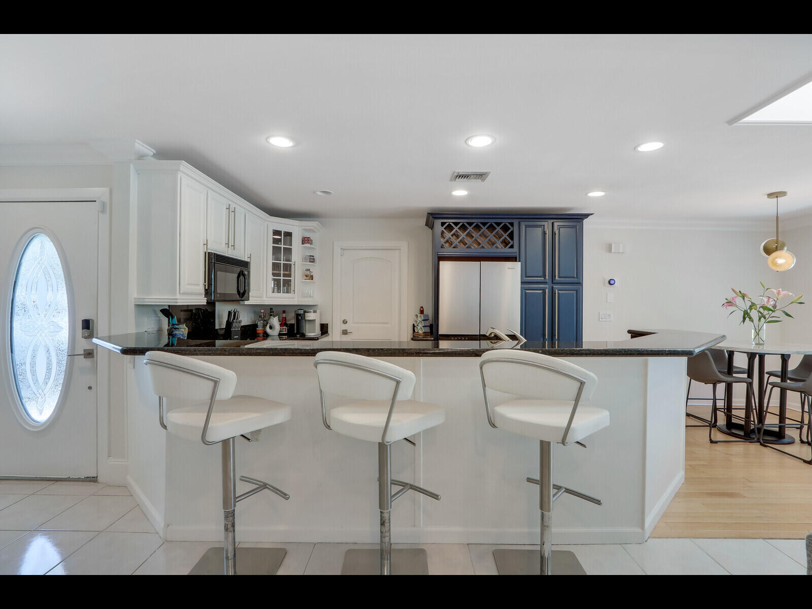 96 S Sewalls Point Road