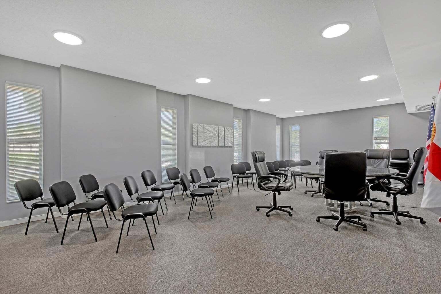 BREAKWATERS OF THE PALM BEACHES CONDO - Residential