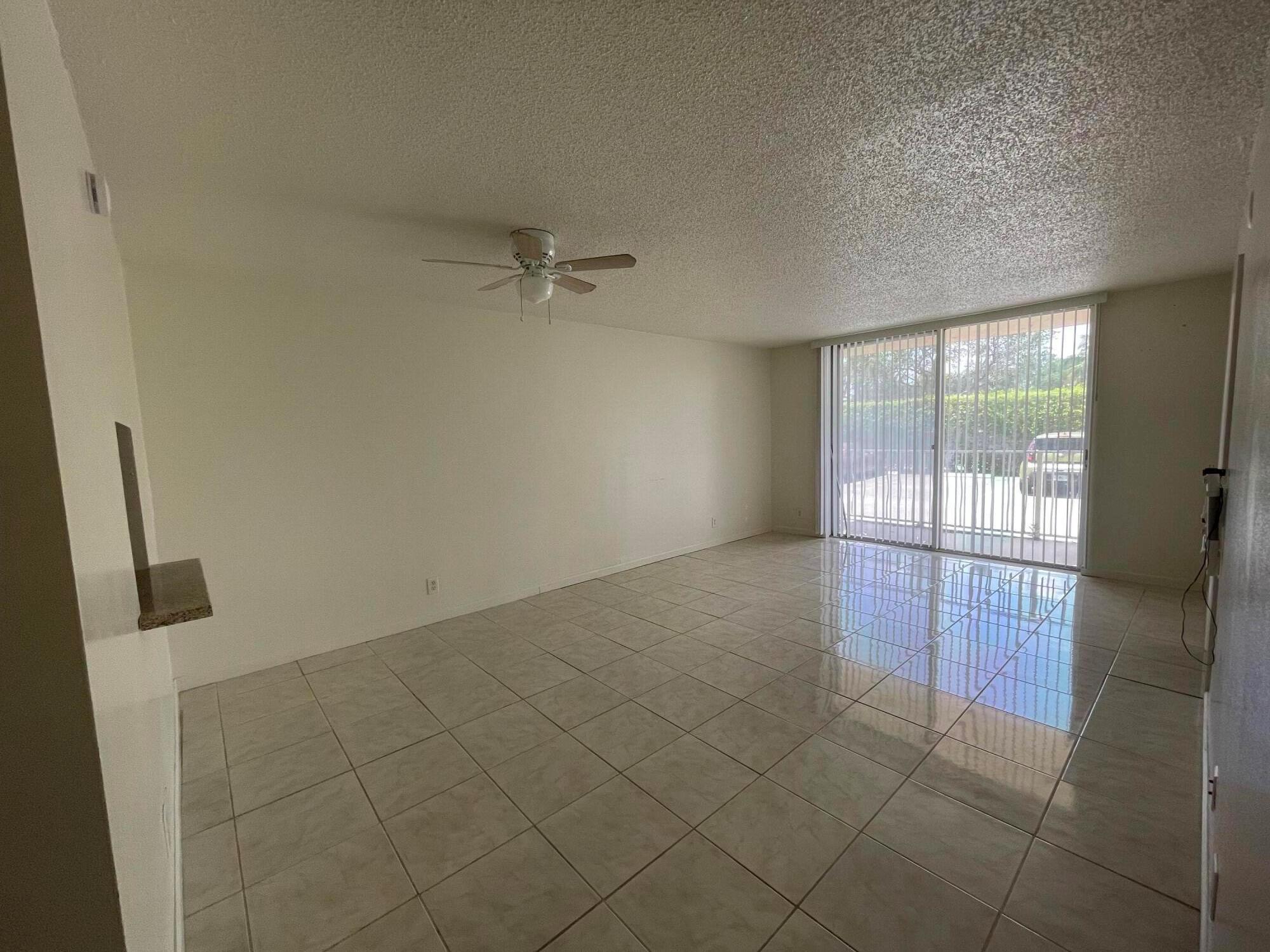 BREAKWATERS OF THE PALM BEACHES CONDO - Residential