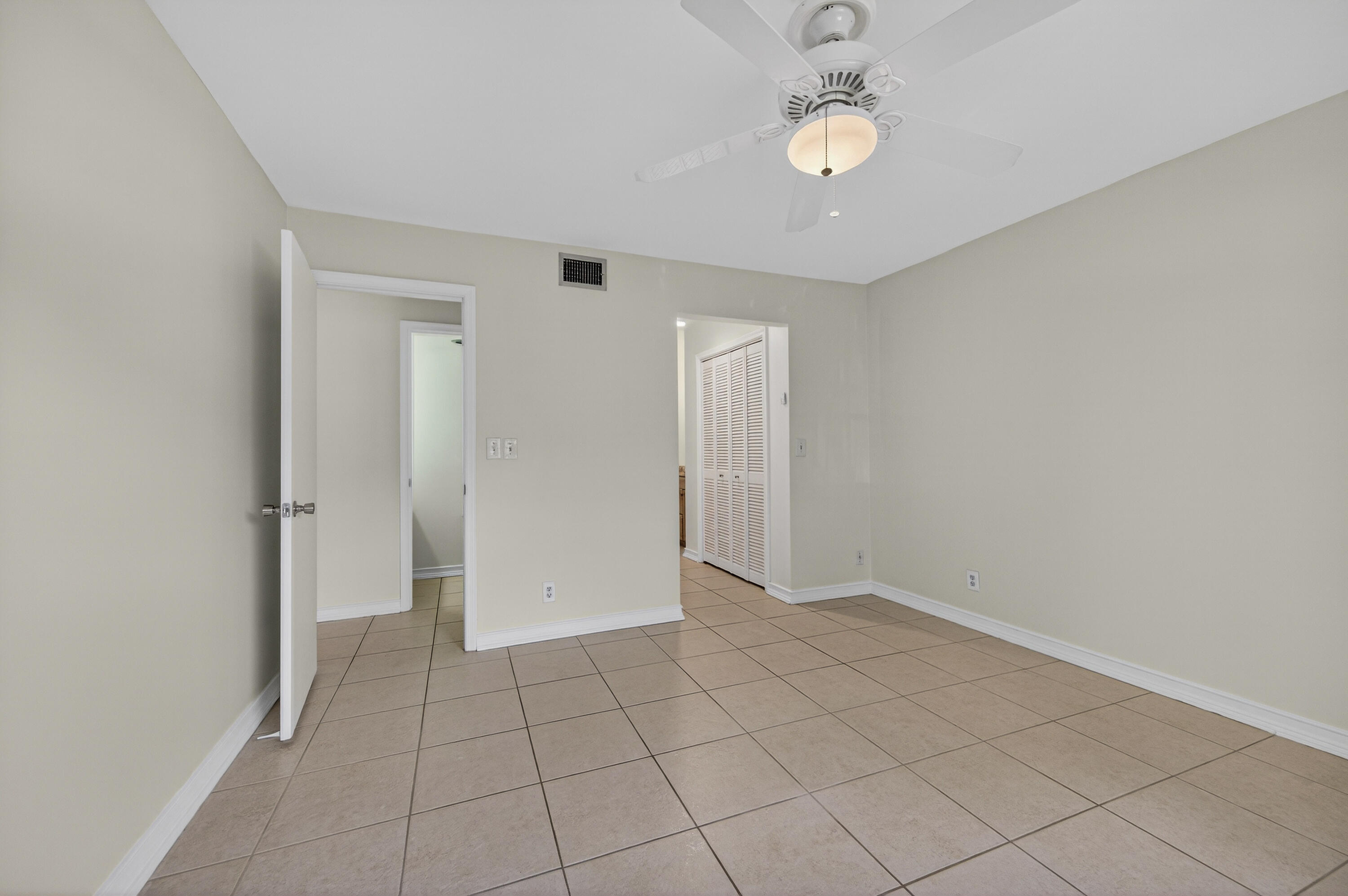 6521 Bay Club Drive Unit 2