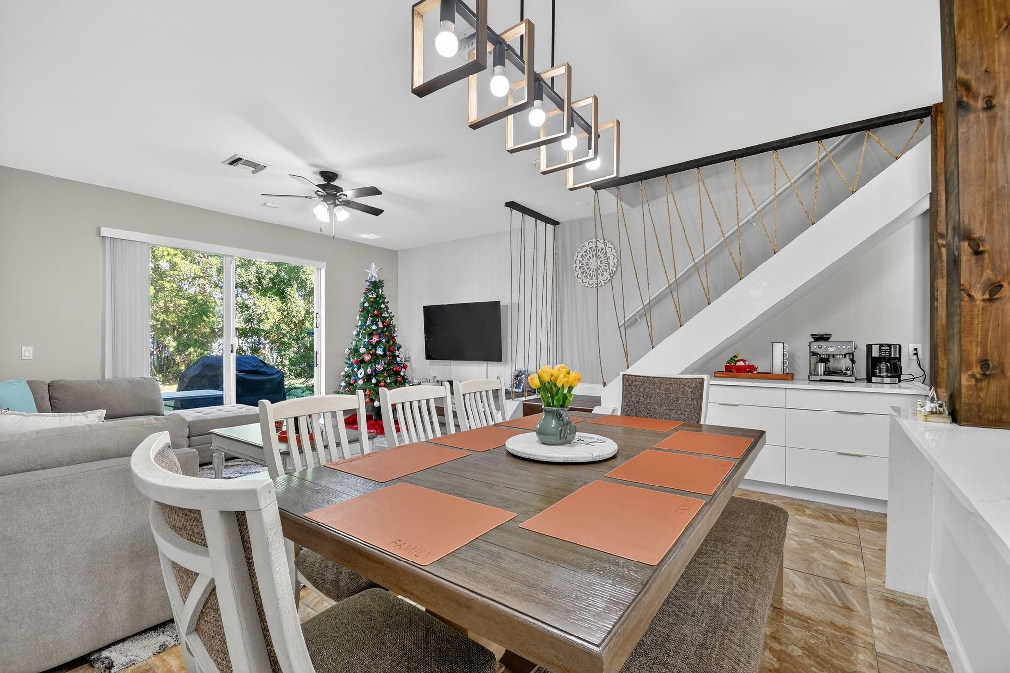 CHARTER CLUB OF PALMBEACH - Residential