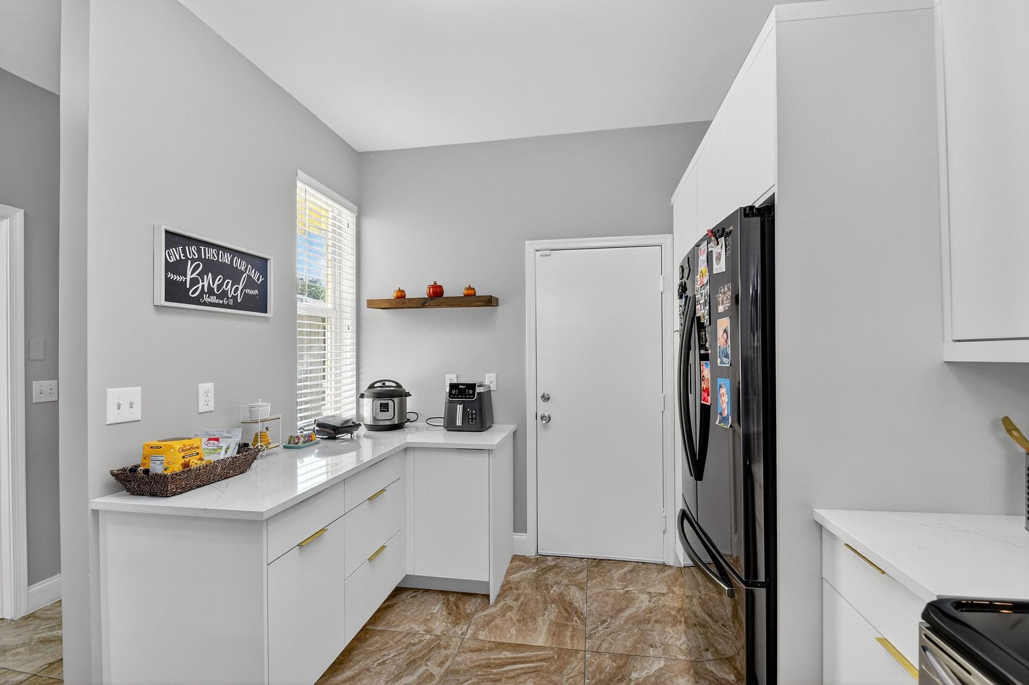 CHARTER CLUB OF PALMBEACH - Residential