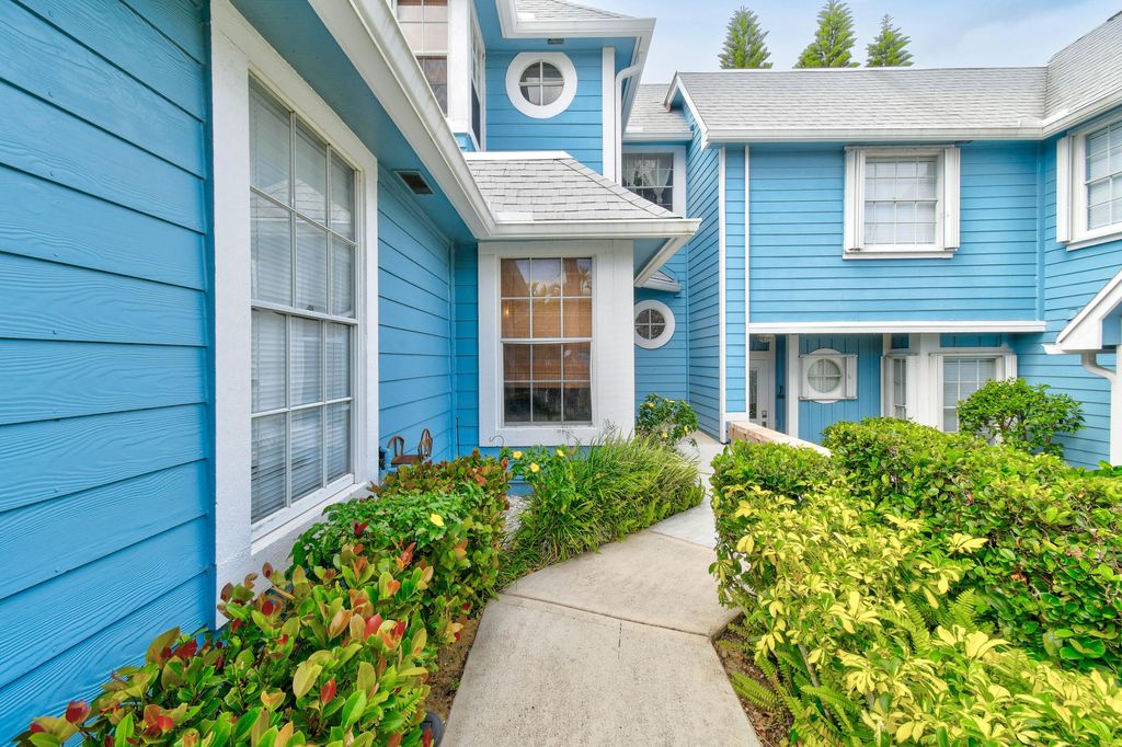 Photo of 1003 Ocean Dunes Circle, Jupiter, FL 33477 (MLS # B26017269)