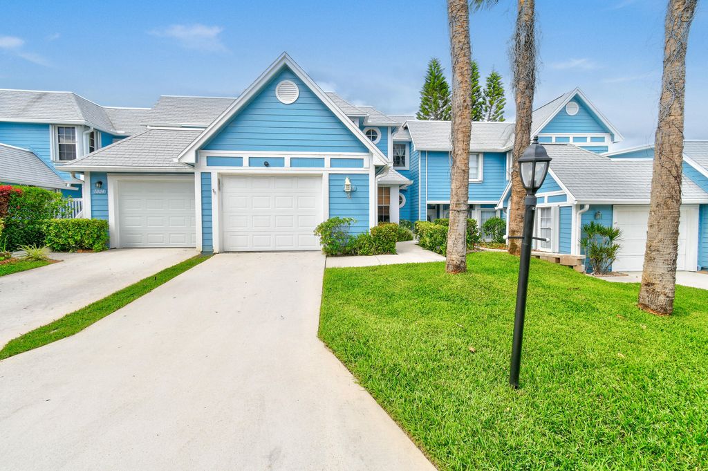 Photo of 1003 Ocean Dunes Circle, Jupiter, FL 33477 (MLS # B26017269)