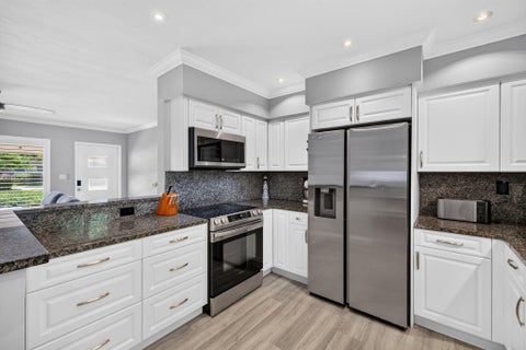 Tiny photo for 1858 NE 34TH Street, Oakland Park, FL 33306 (MLS # B26064228)