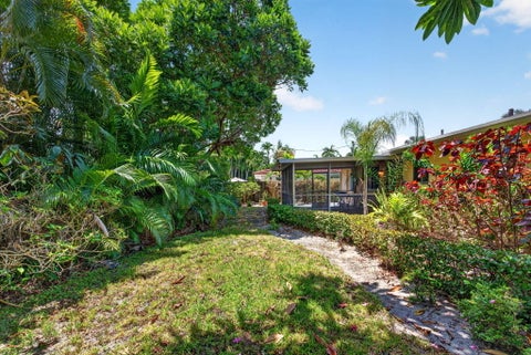 Tiny photo for 1858 NE 34TH Street, Oakland Park, FL 33306 (MLS # B26064228)