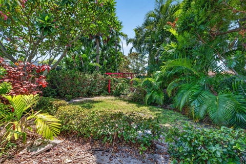 Tiny photo for 1858 NE 34TH Street, Oakland Park, FL 33306 (MLS # B26064228)