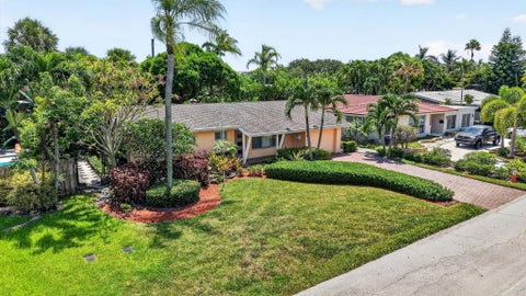 Tiny photo for 1858 NE 34TH Street, Oakland Park, FL 33306 (MLS # B26064228)