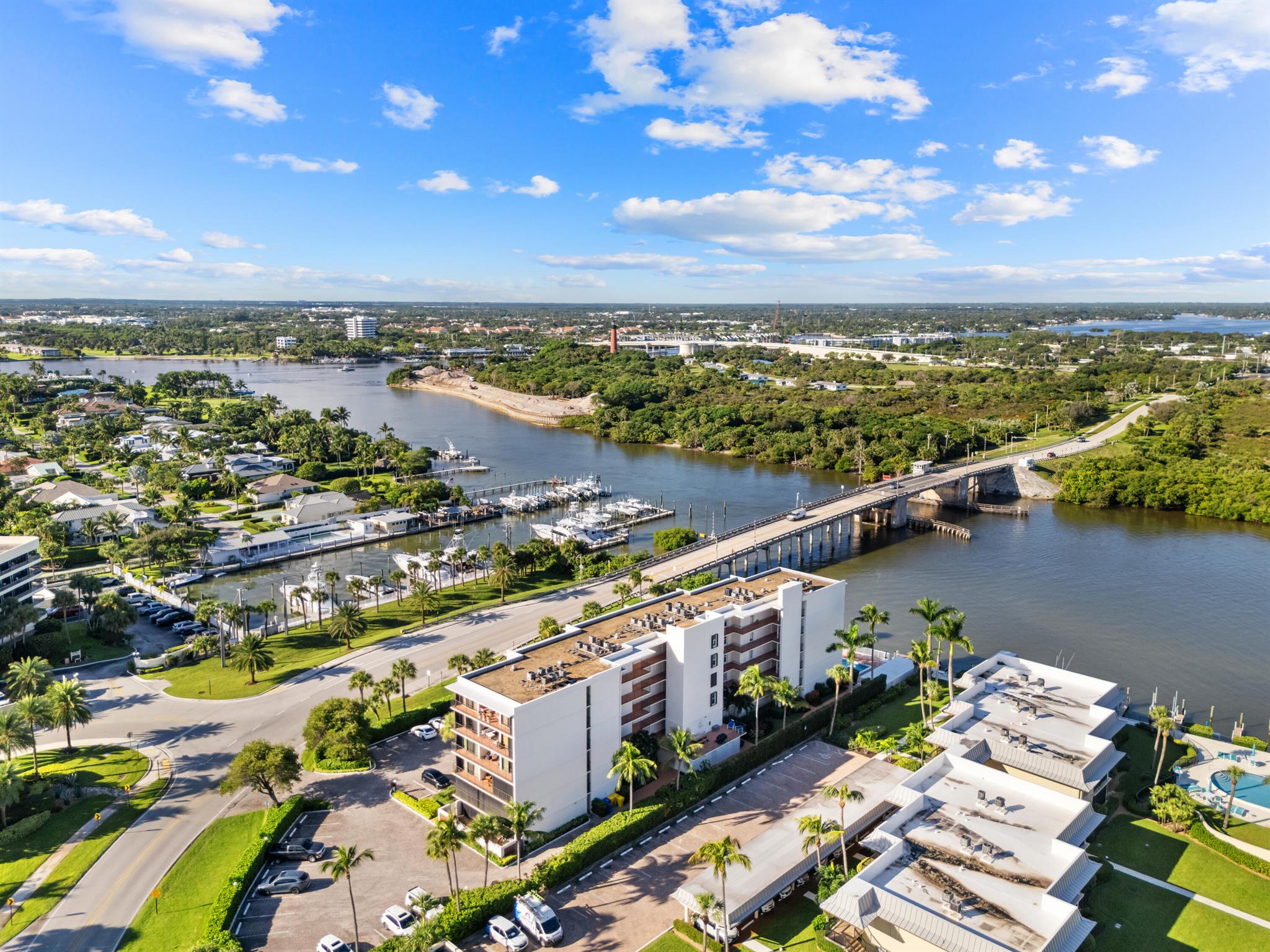 OCEAN VILLAS CONDO APTS - Residential Lease