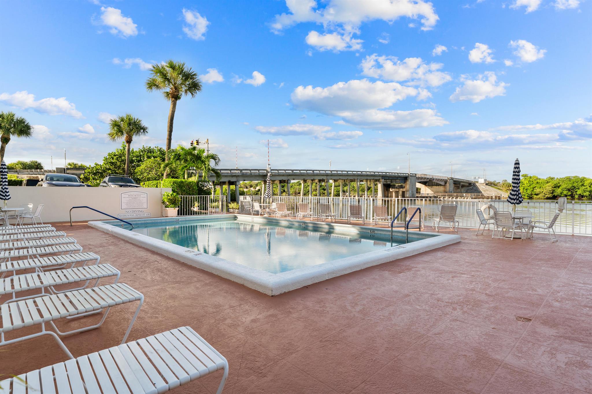 OCEAN VILLAS CONDO APTS - Residential Lease