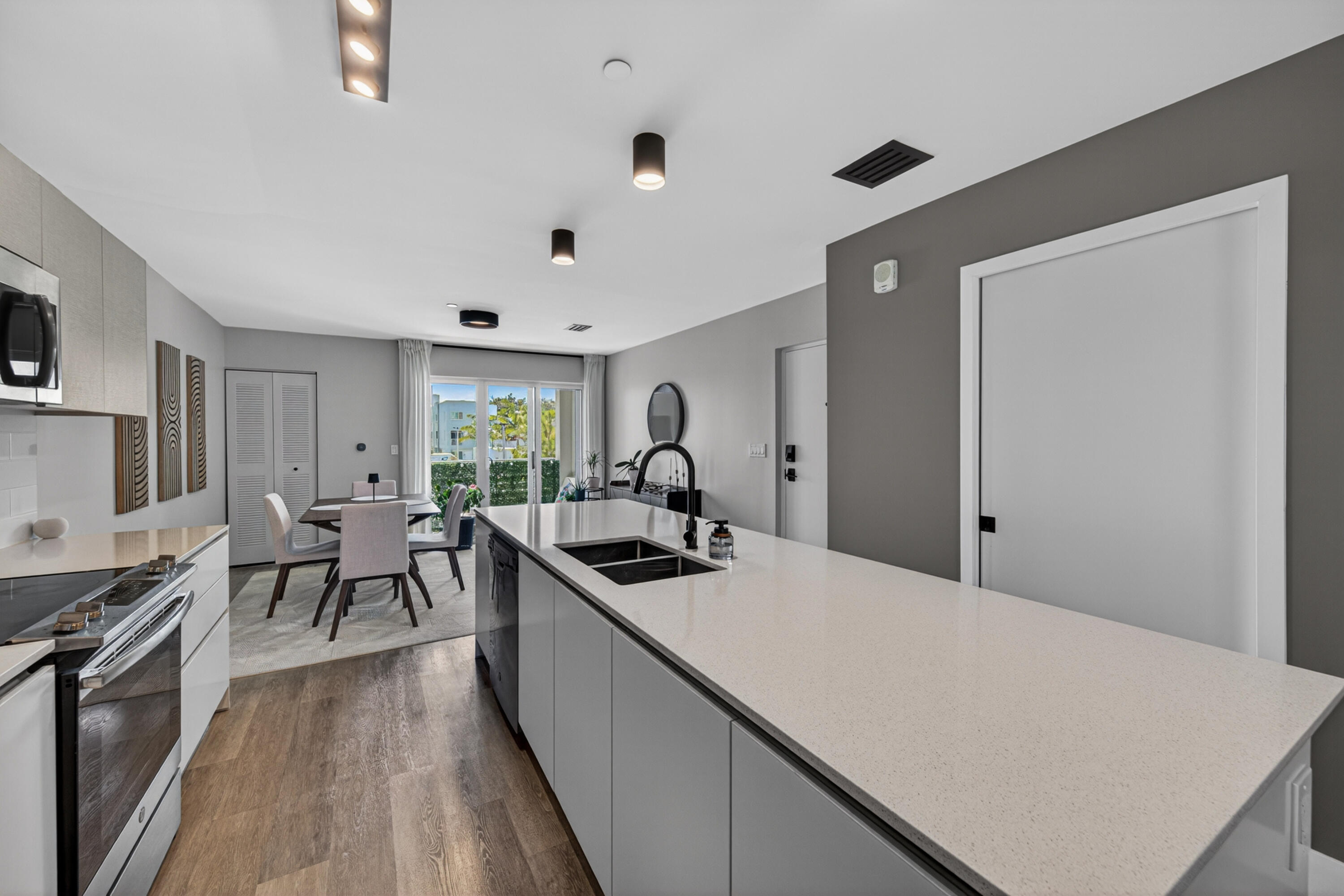 Aventura Village - Residential