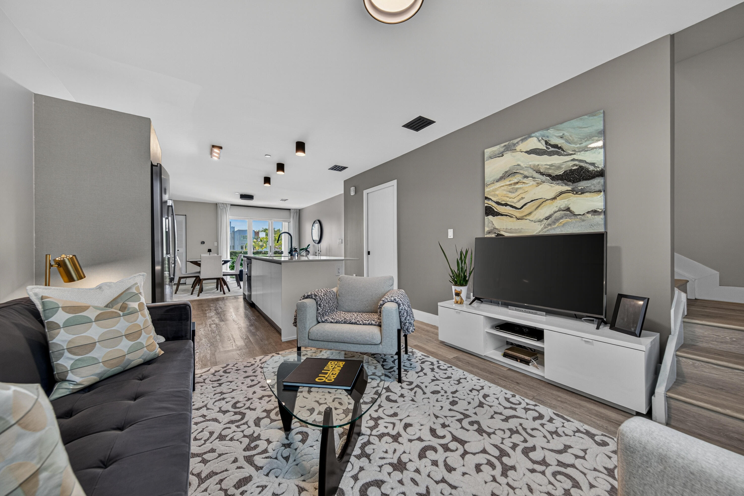 Aventura Village - Residential