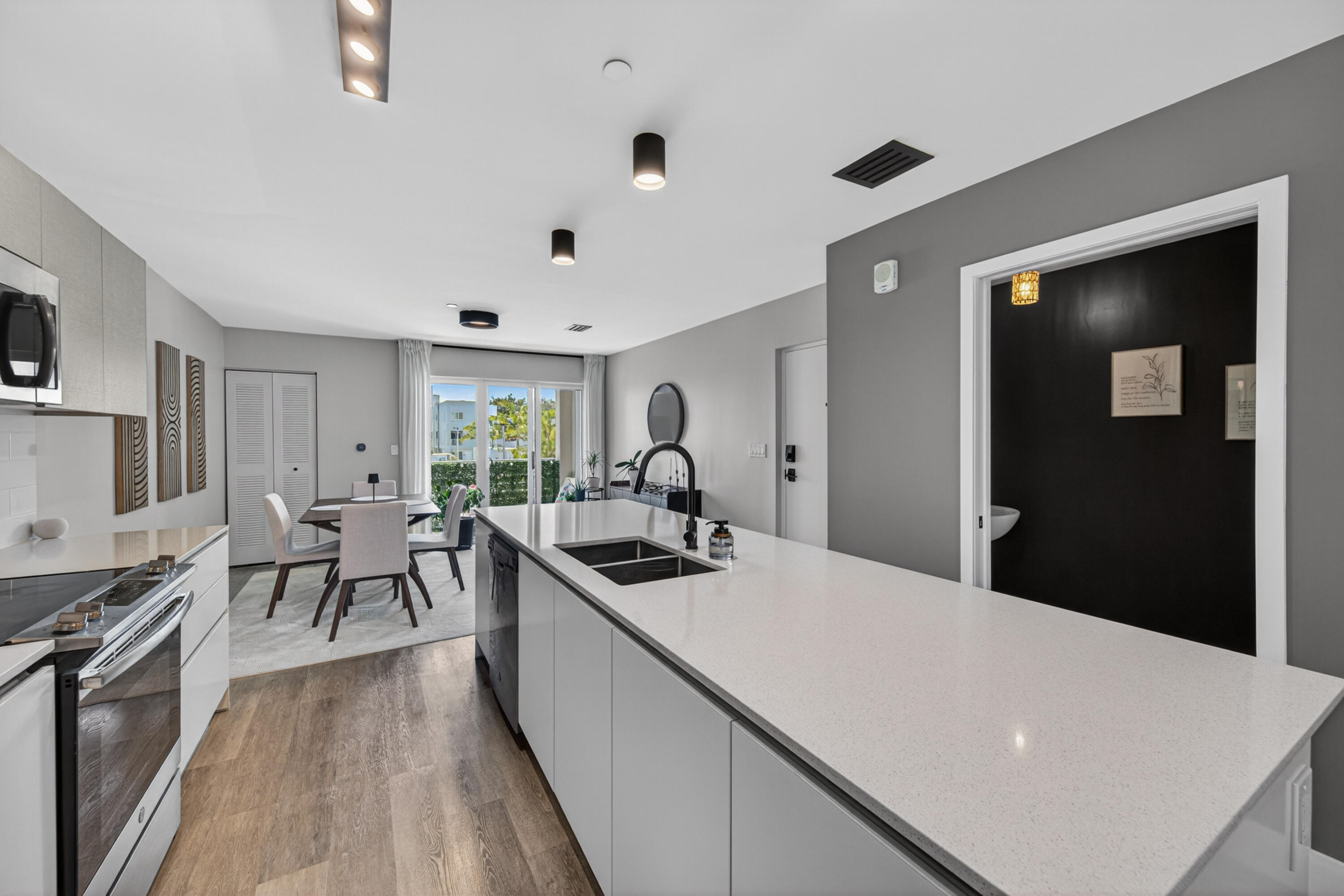 Aventura Village - Residential