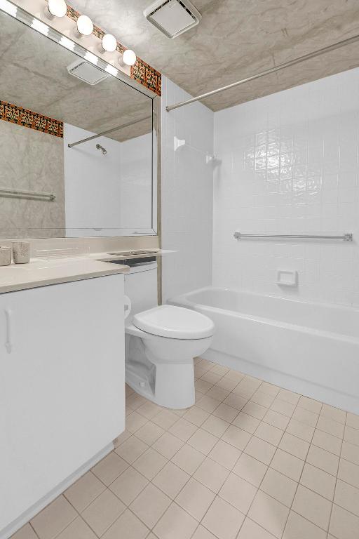 TRENT CONDOMINIUM - Residential