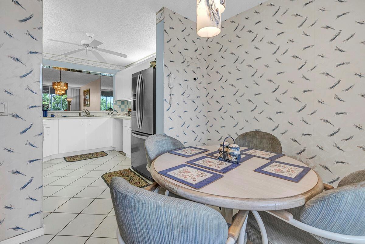 TRENT CONDOMINIUM - Residential