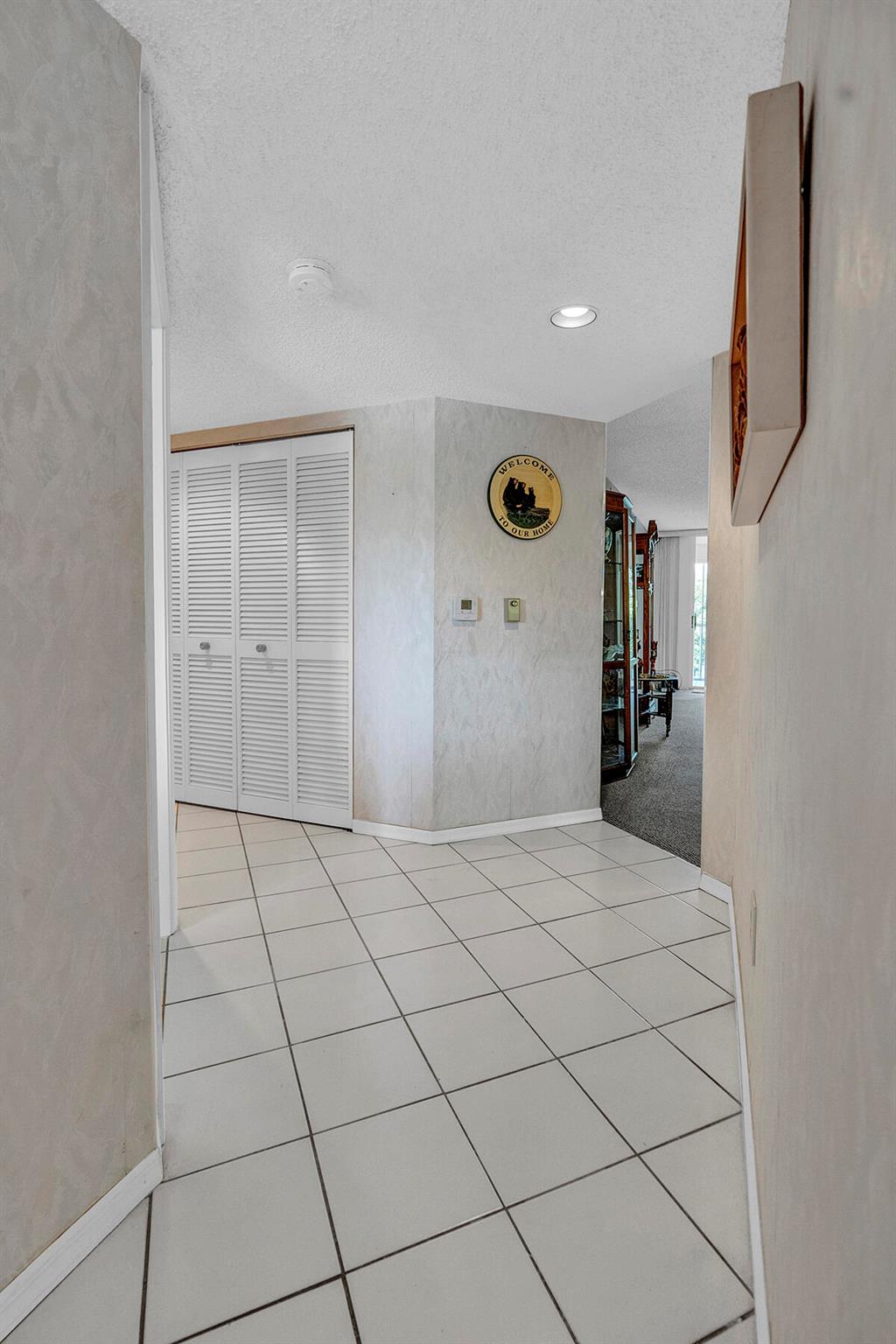 TRENT CONDOMINIUM - Residential