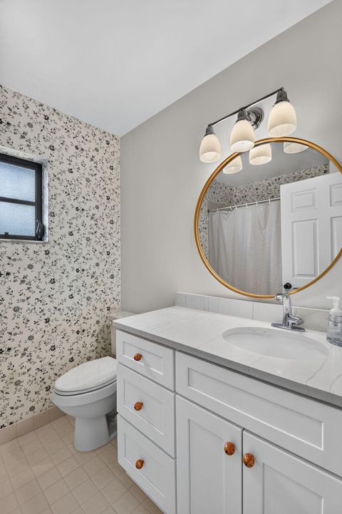 Tiny photo for 51 Via De Casas Norte, Boynton Beach, FL 33426 (MLS # B26053783)