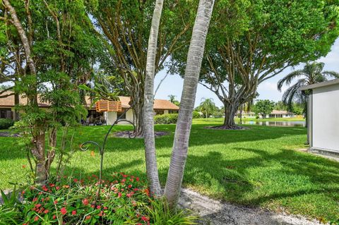 Tiny photo for 51 Via De Casas Norte, Boynton Beach, FL 33426 (MLS # B26053783)