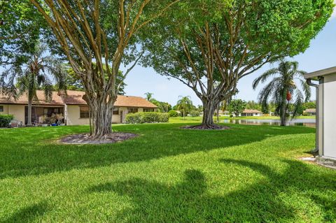Tiny photo for 51 Via De Casas Norte, Boynton Beach, FL 33426 (MLS # B26053783)