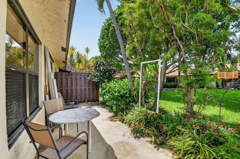Tiny photo for 51 Via De Casas Norte, Boynton Beach, FL 33426 (MLS # B26053783)