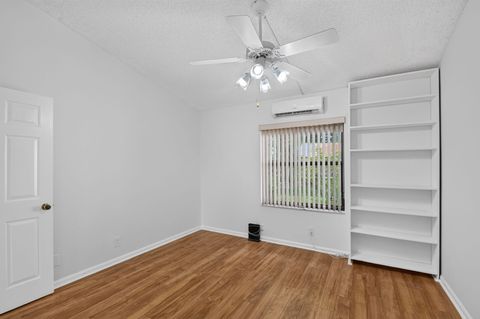 Tiny photo for 51 Via De Casas Norte, Boynton Beach, FL 33426 (MLS # B26053783)