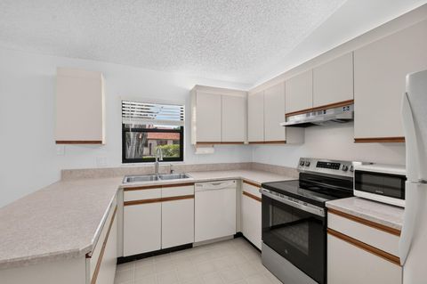 Tiny photo for 51 Via De Casas Norte, Boynton Beach, FL 33426 (MLS # B26053783)