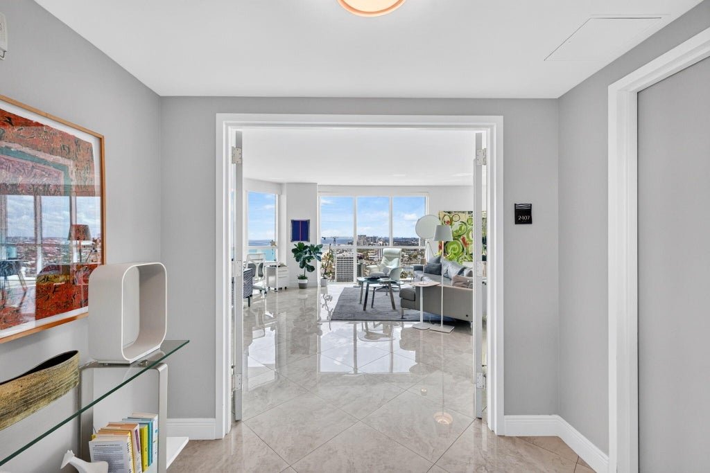 Photo of 101 S FORT LAUDERDALE BEACH Boulevard #2407, Fort Lauderdale, FL 33316 (MLS # B26085048)