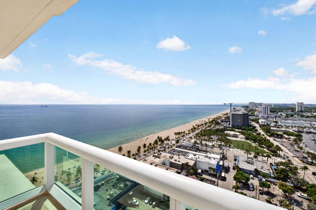 Photo of 101 S FORT LAUDERDALE BEACH Boulevard #2407, Fort Lauderdale, FL 33316 (MLS # B26085048)