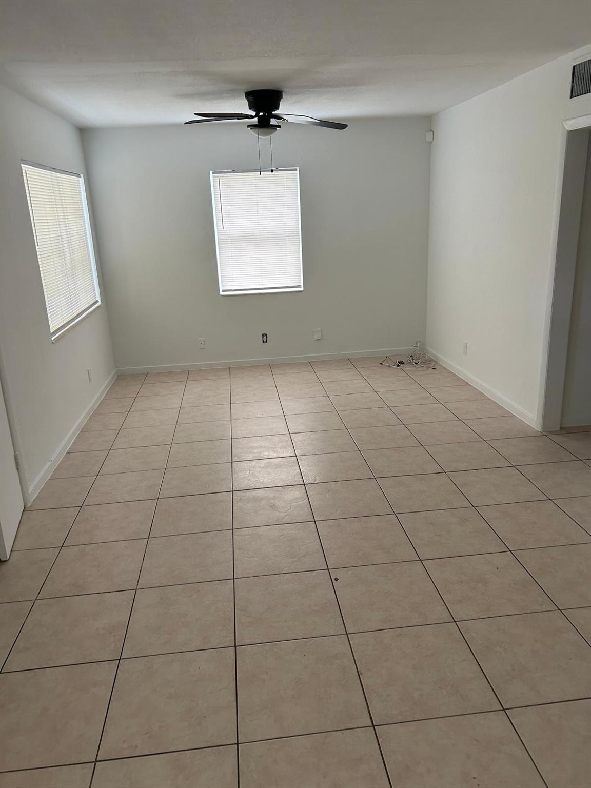 948 NW 14th Ct