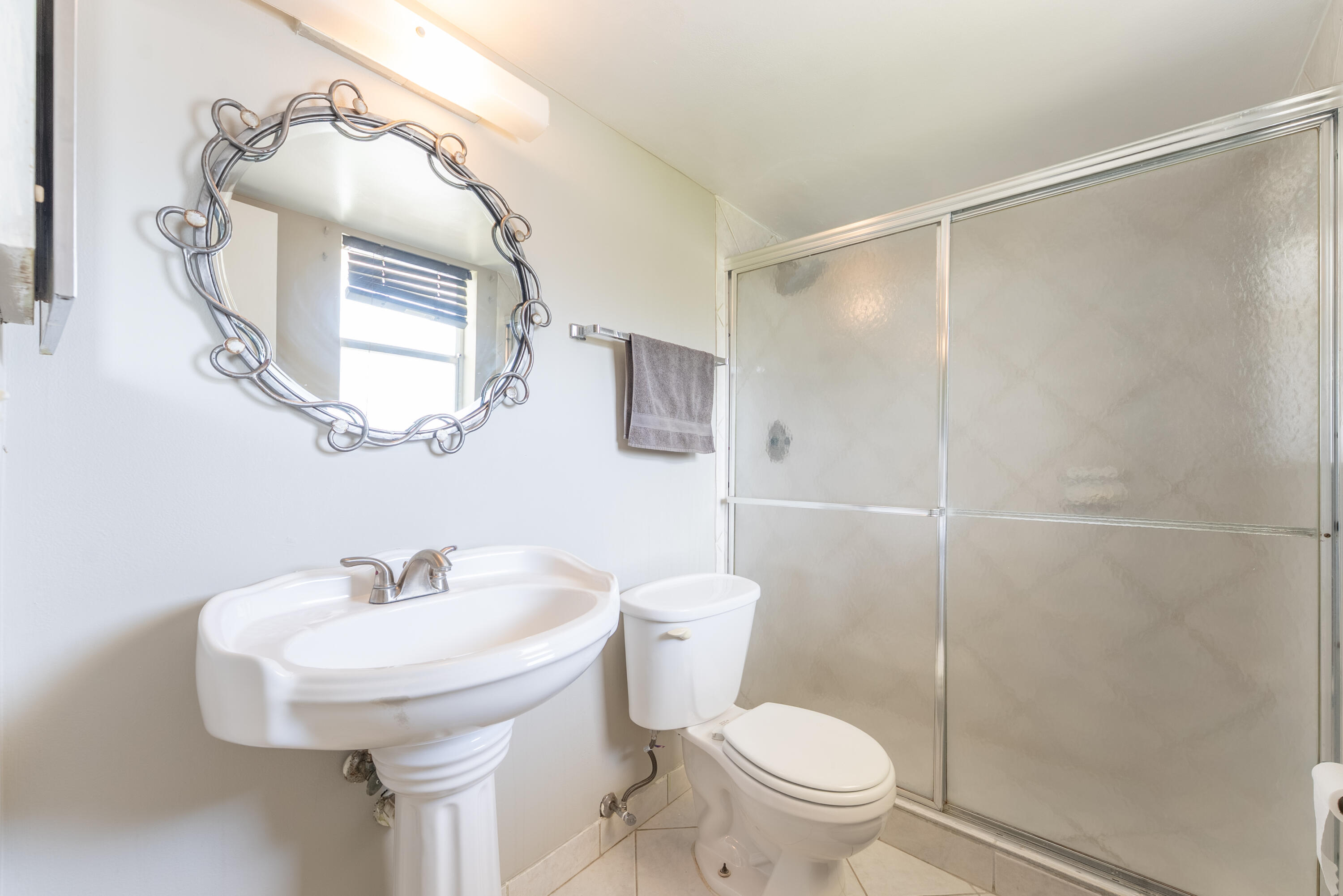 SHORE SIDE CONDO - Residential