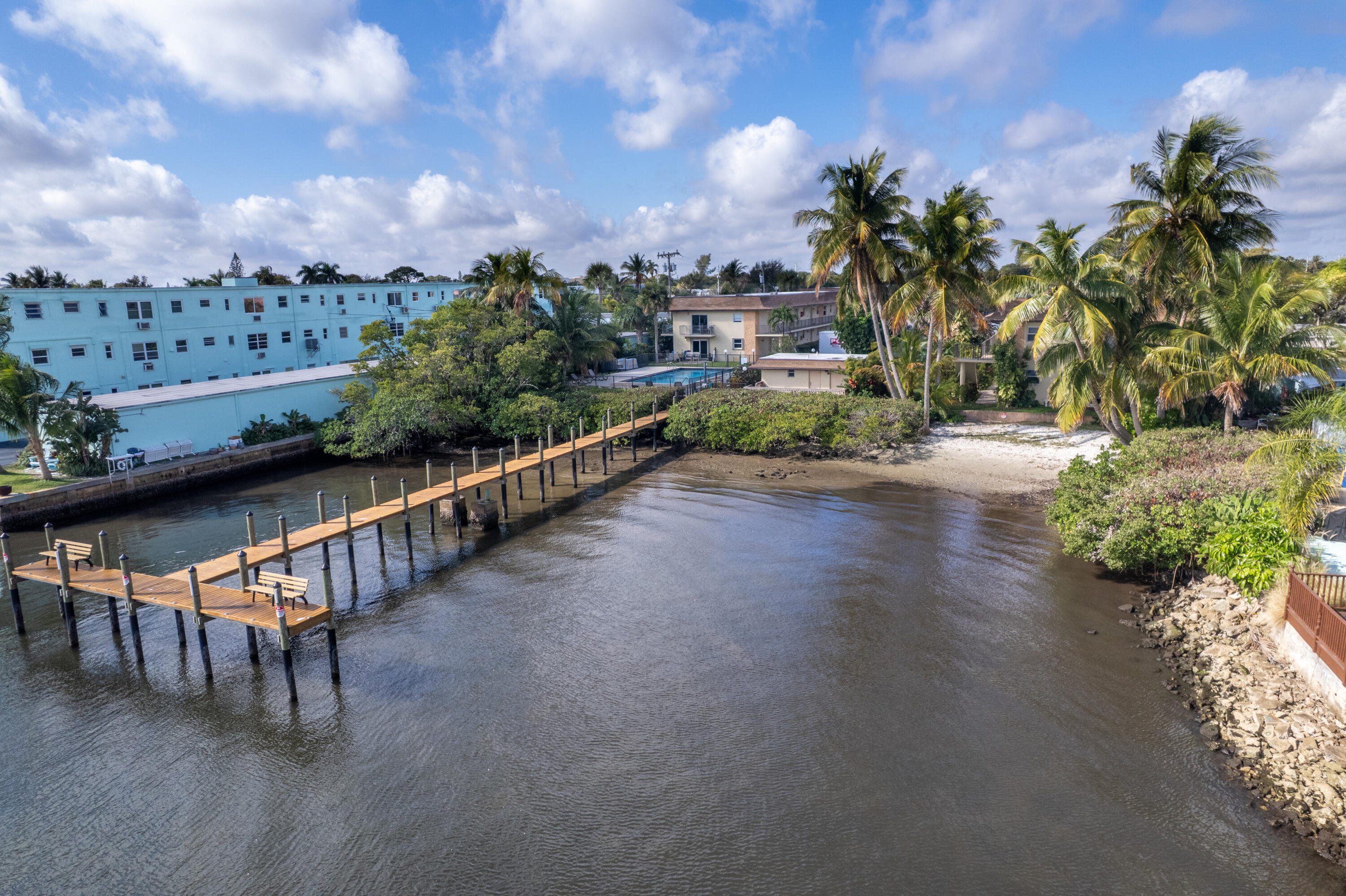 SHORE SIDE CONDO - Residential