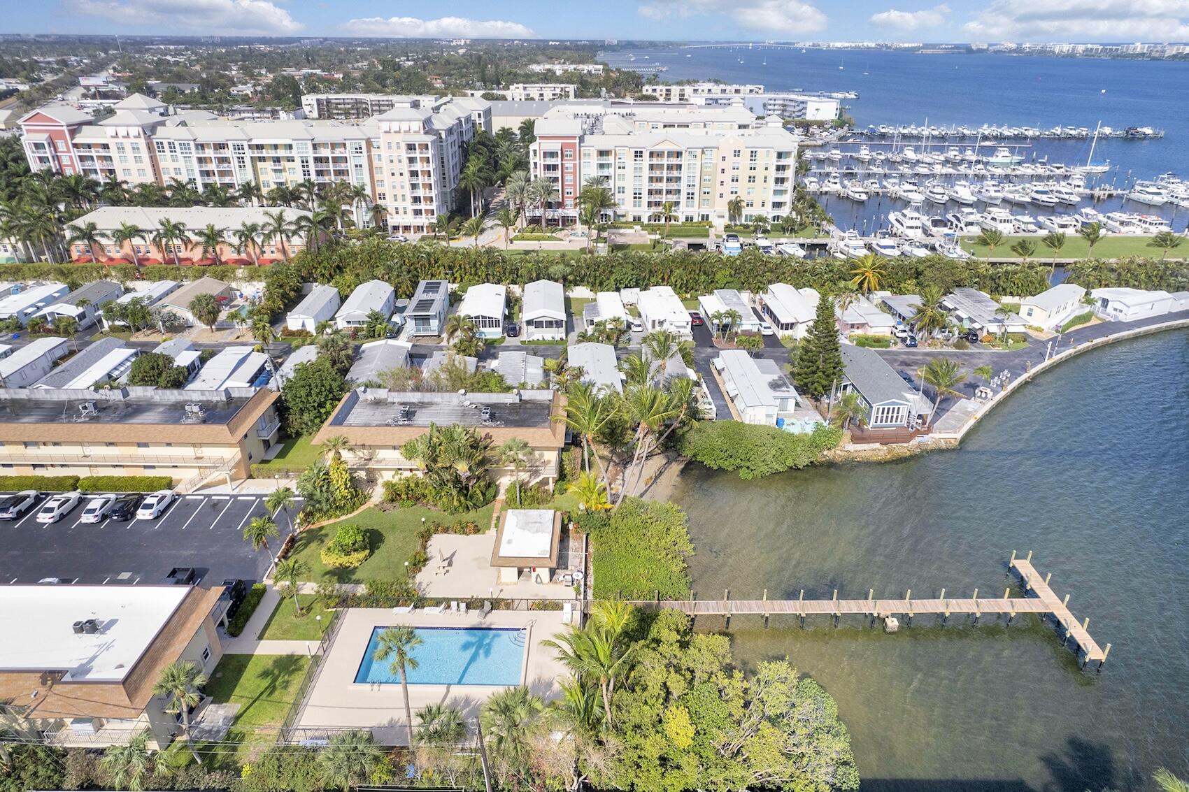 SHORE SIDE CONDO - Residential