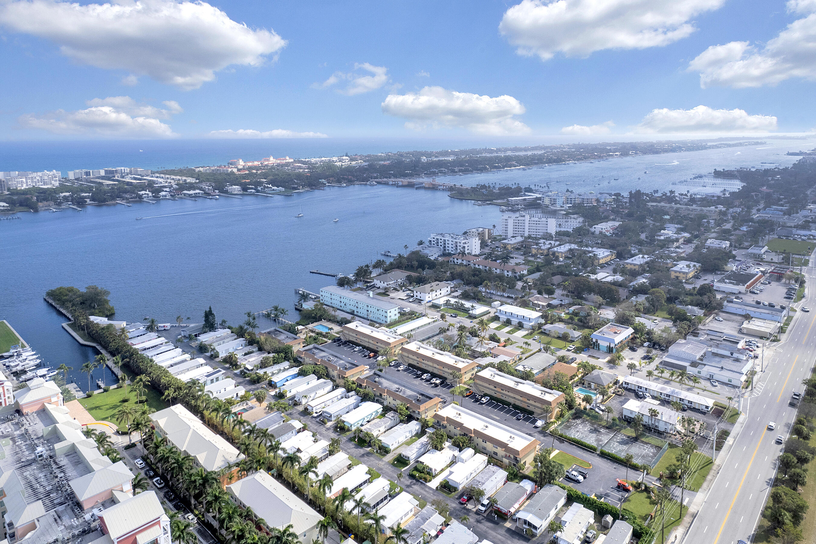 SHORE SIDE CONDO - Residential