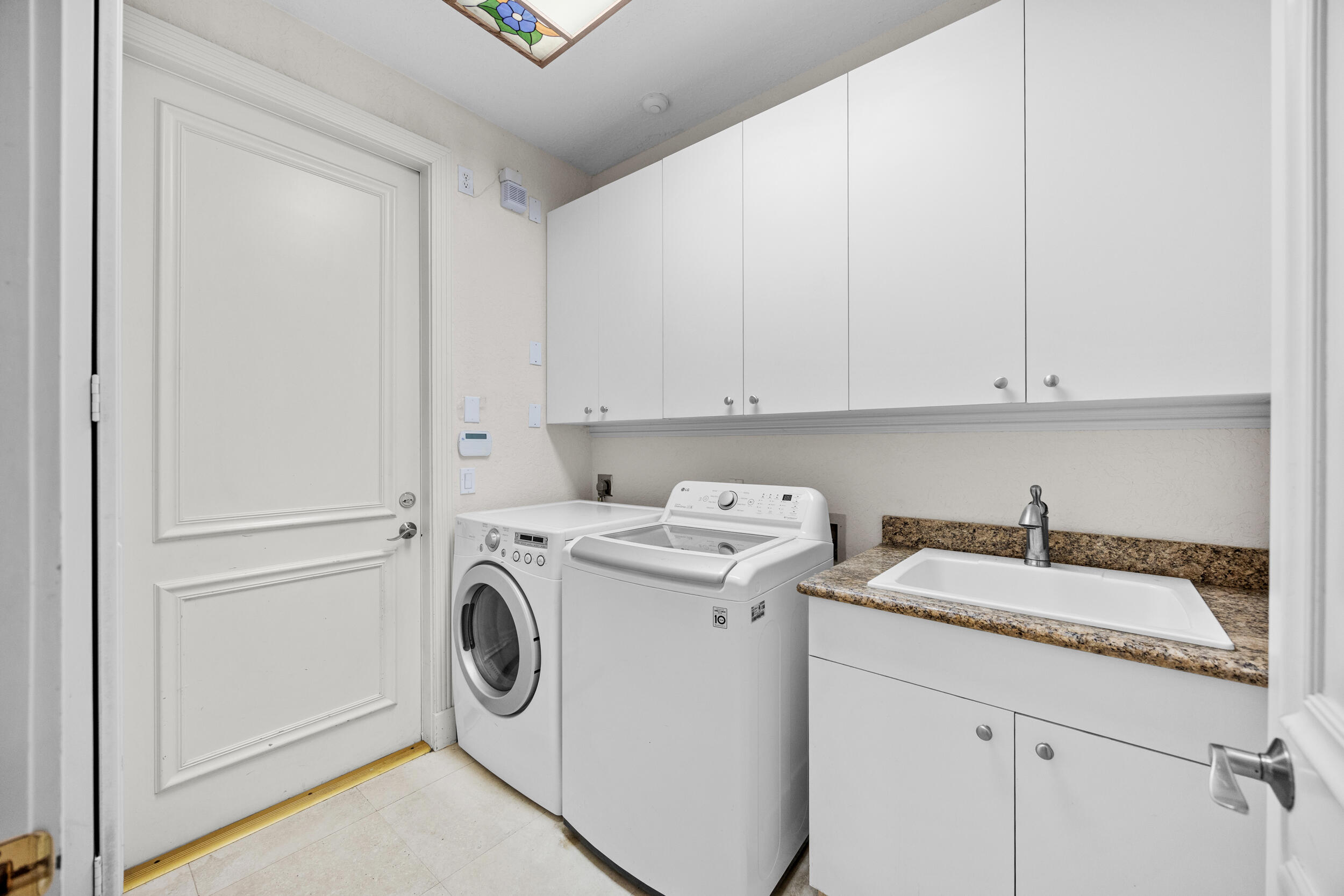 GREENVIEW SHORES 2 OF WELLINGTON - Residential