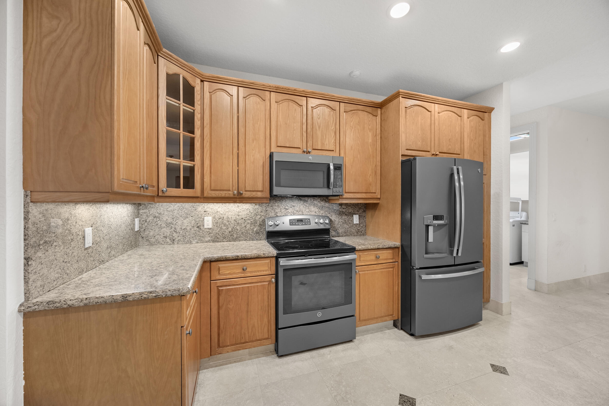 GREENVIEW SHORES 2 OF WELLINGTON - Residential