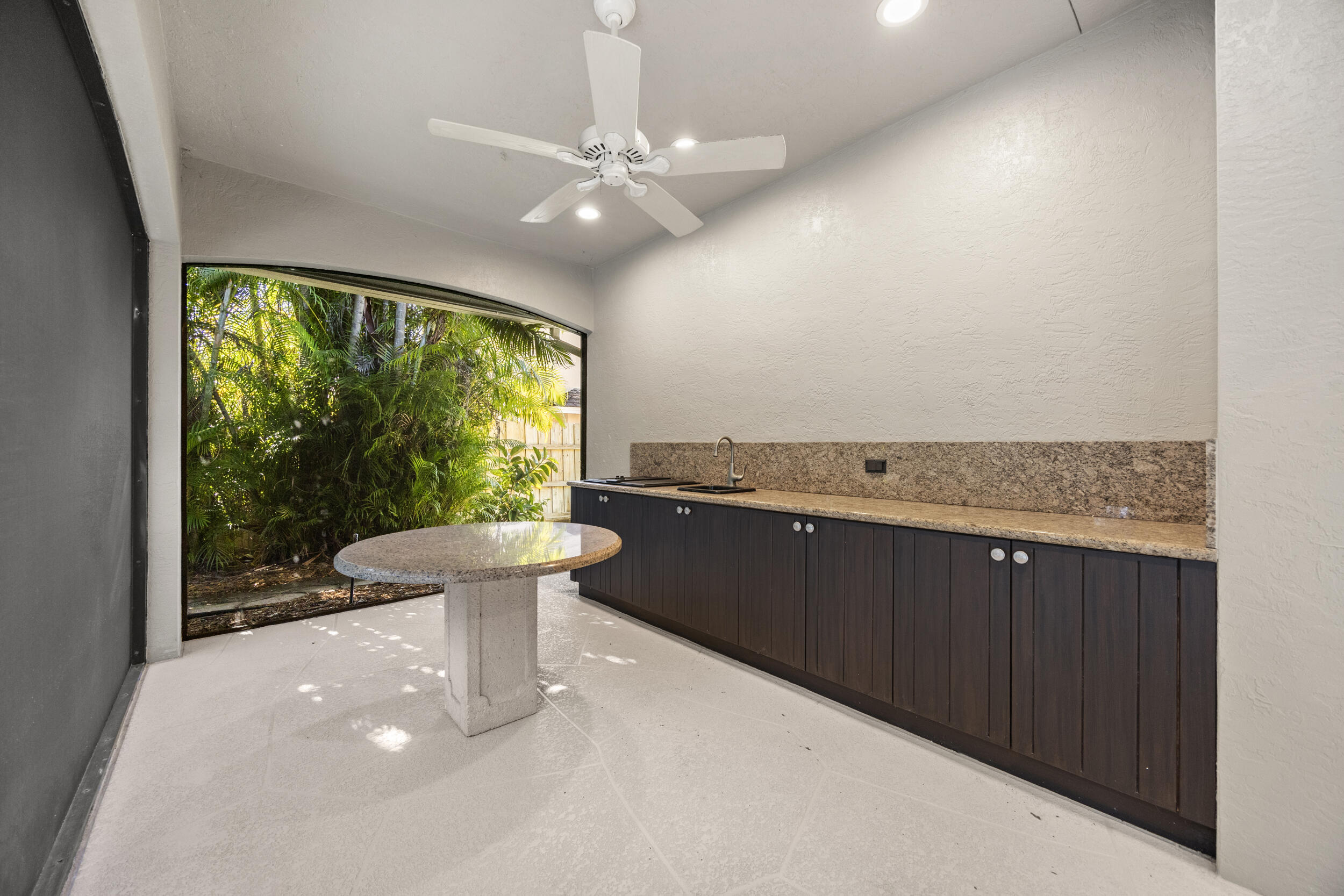 GREENVIEW SHORES 2 OF WELLINGTON - Residential