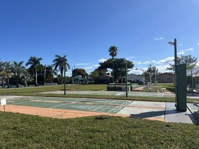 RO-LEN LAKES - Residential