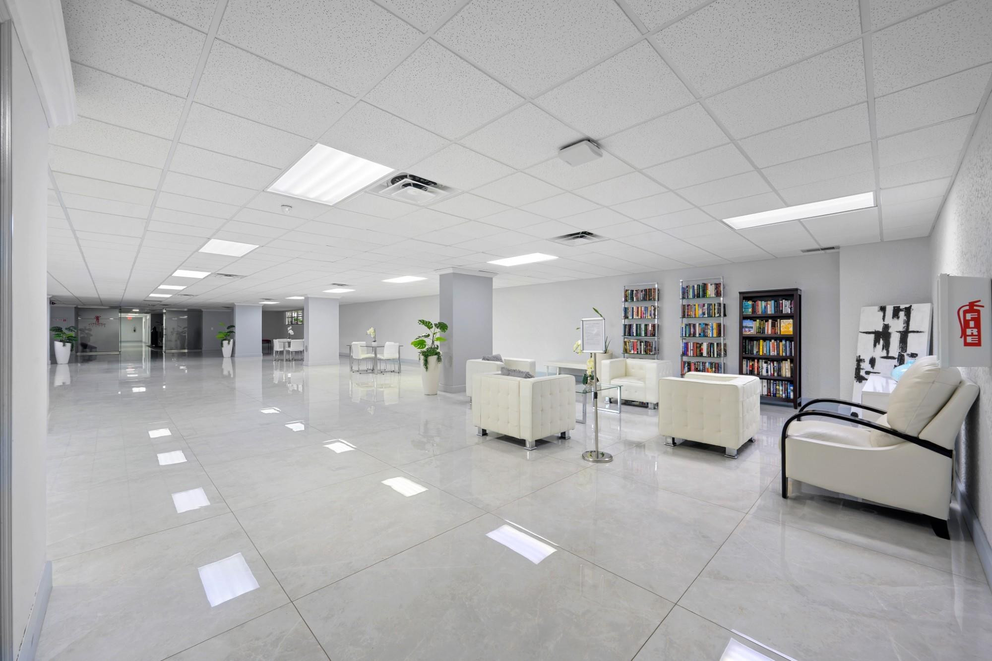 The Towers of Oceanview - Residential