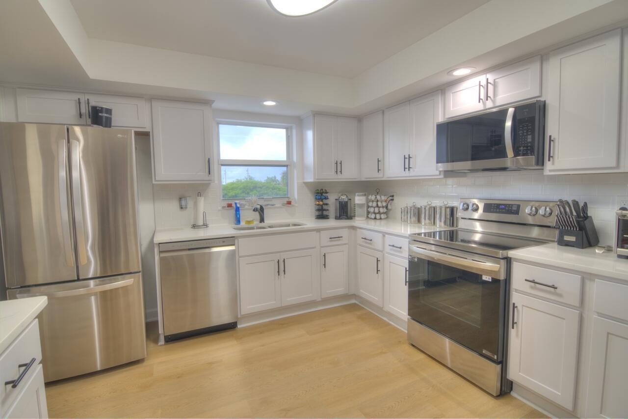 LAKE HARBOR COVE CONDO - Residential Lease