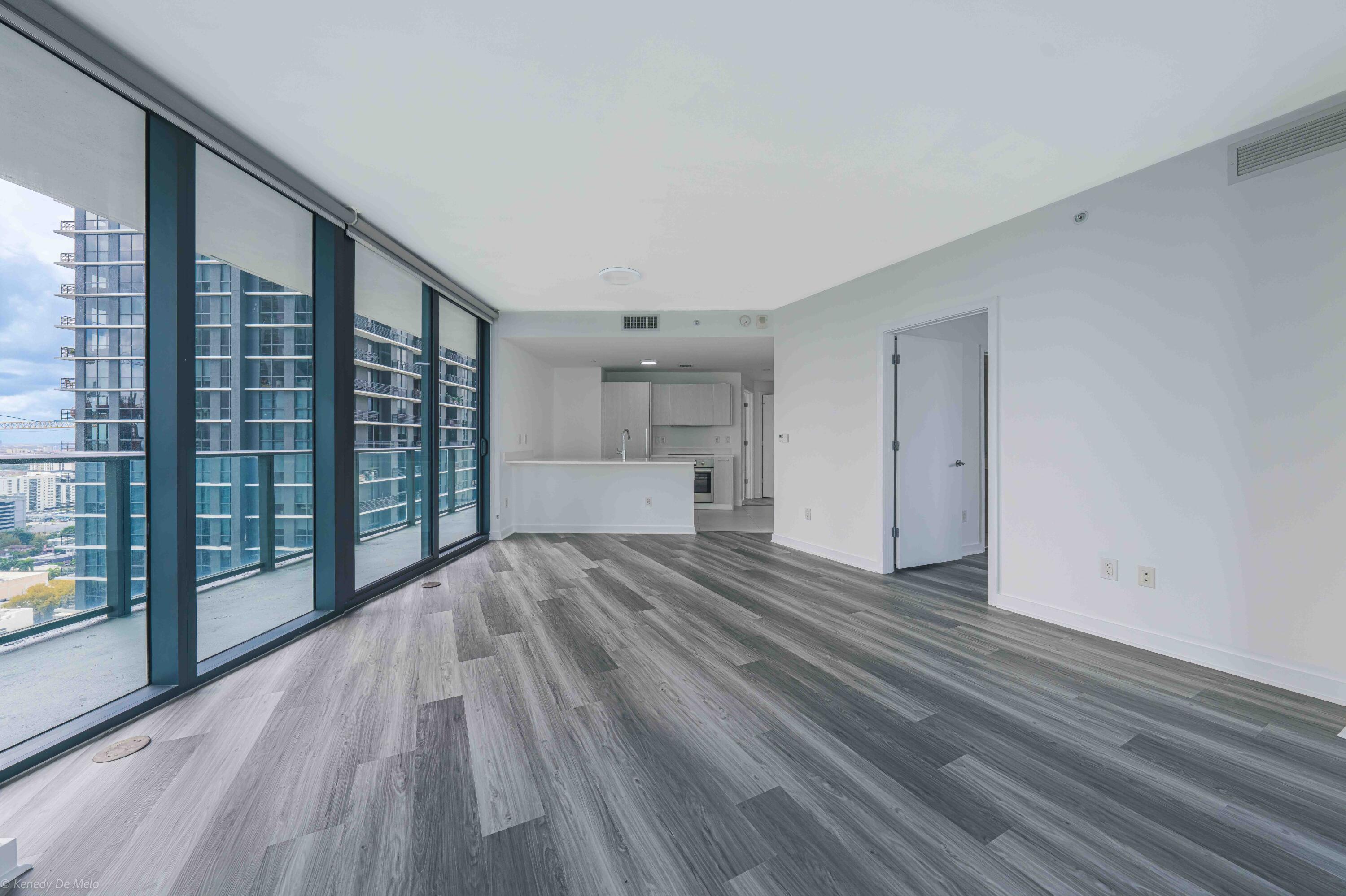 PARAISO BAYVIEWS CONDO - Residential