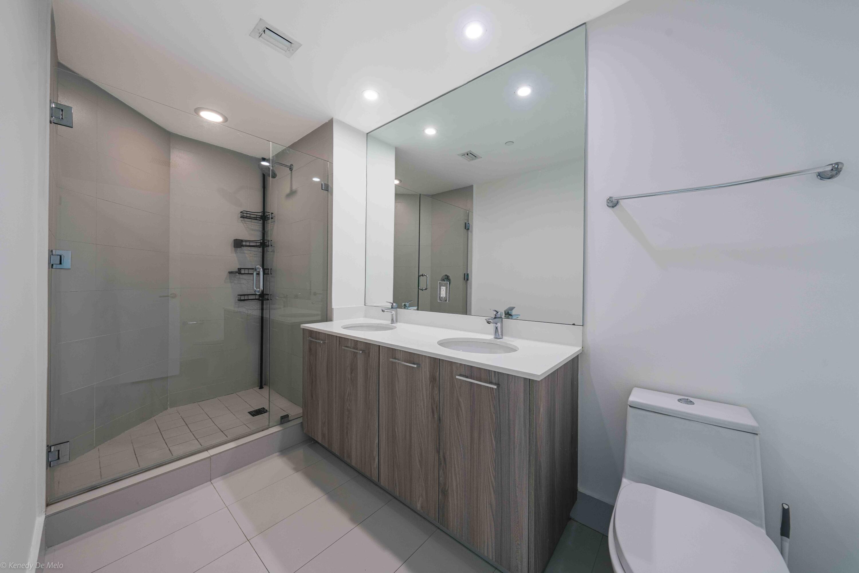 PARAISO BAYVIEWS CONDO - Residential